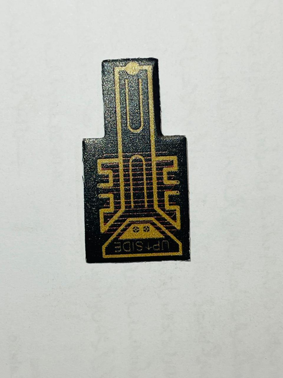 Aluminium Mobile Signal Booster Chip + Free Mobile Stand (Buy 1 Get 2 Free)